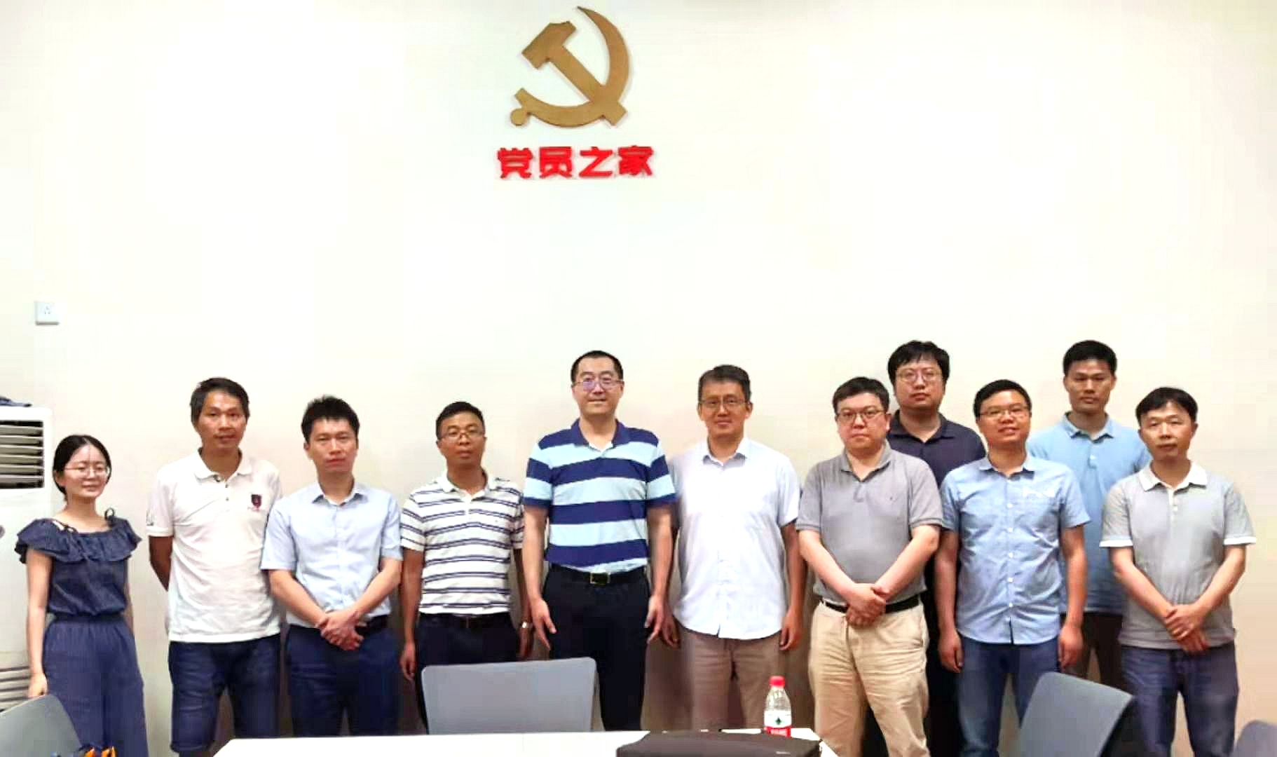 清华大学李刚教授受邀与我院部分骨干教师进行座谈会-计算机学院