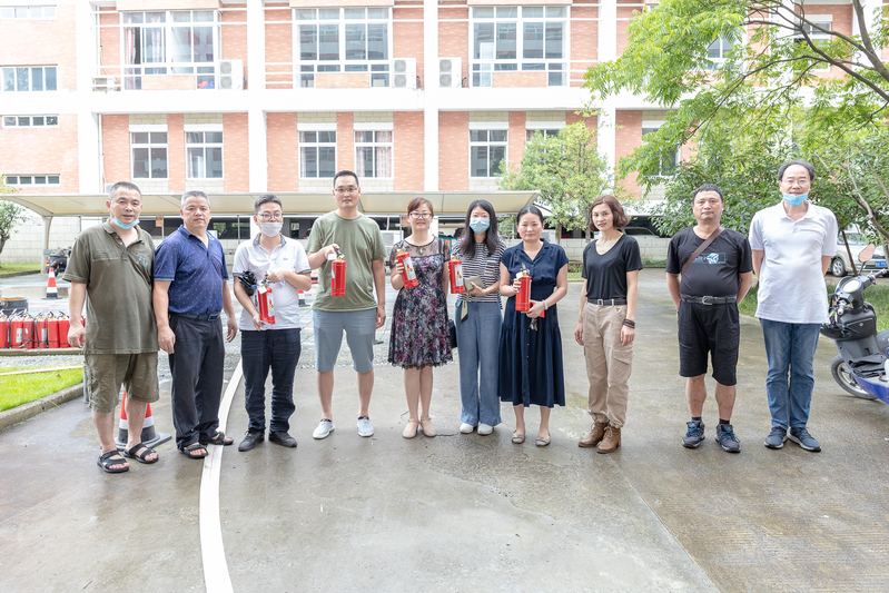 我院举办实验室安全培训和消防实操演练-计算机学院